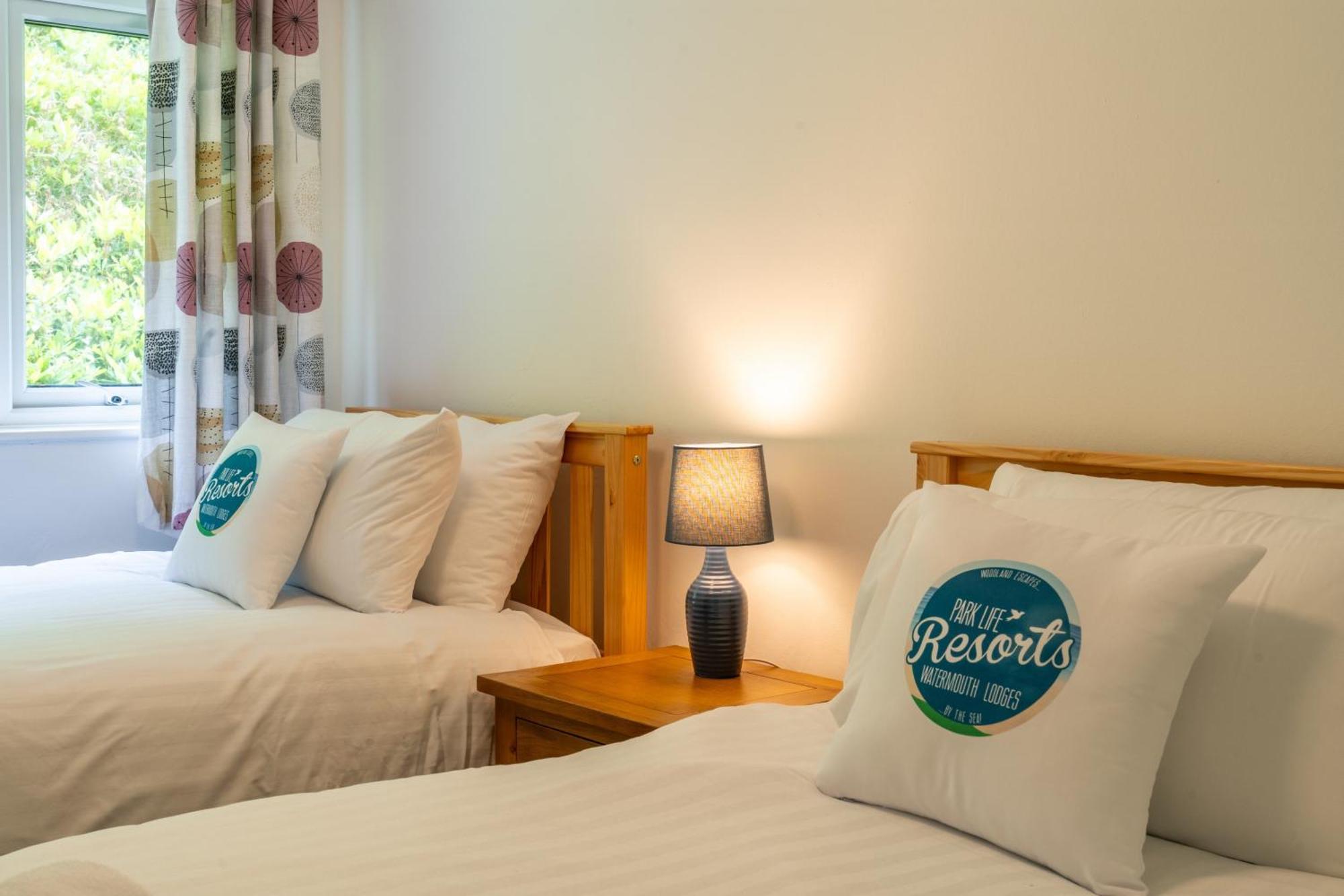 Watermouth Lodges Ілфракомб Екстер'єр фото
