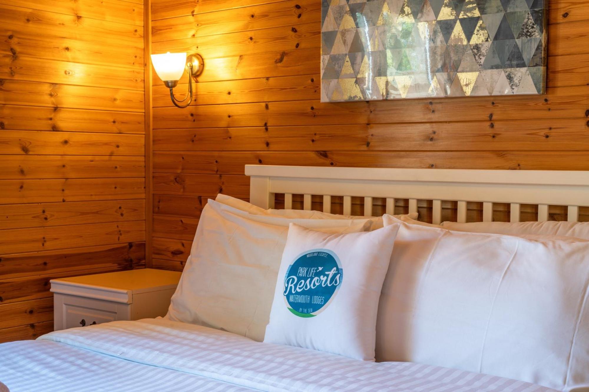 Watermouth Lodges Ілфракомб Екстер'єр фото